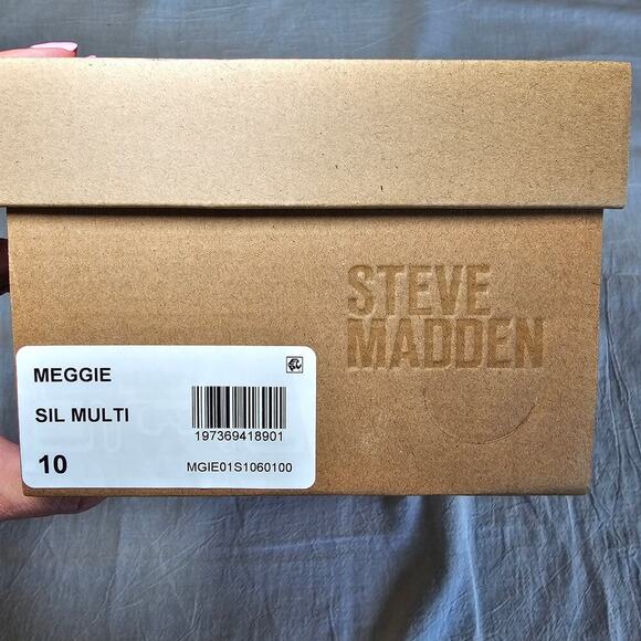 Steve Madden Meggie Crystal Ankle Strap Sandal silver sz 10 - Picture 6 of 11